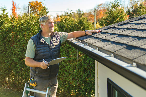 Professional Roofing technician working in Alton, NH
